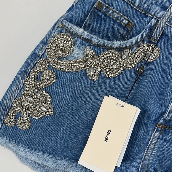 Lanca perfume NWT women’s shorts 4 - Picture 2 of 11